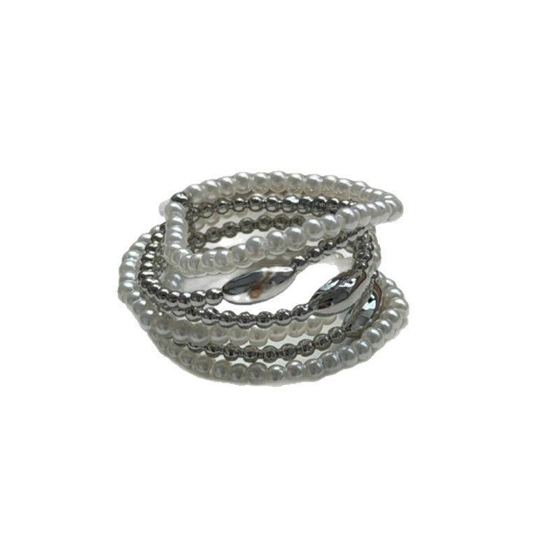 Exaggerated Alloy Rings For Women Featuring Beading Craft And Imitation Pearl Inlay