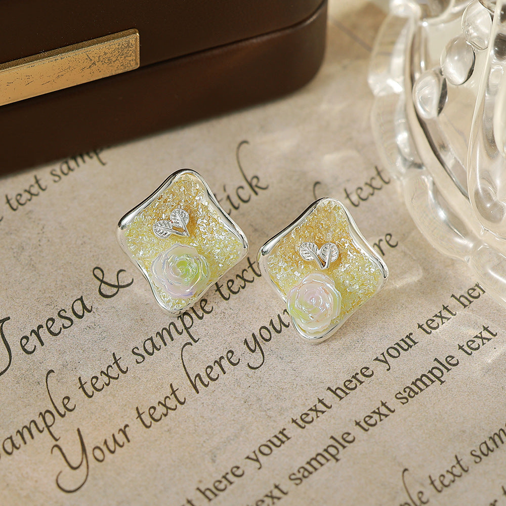 Flowers Enamel Stud Earrings In Copper With Freshwater Pearl Inlay, Featuring 925 Sterling Silver Posts, Retro Style For Women