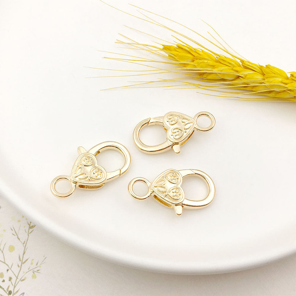 Heart Shape Alloy Jewelry Accessory With Electroplated Finish And Gold Lobster Trigger Clasp Closure In Sweet Style