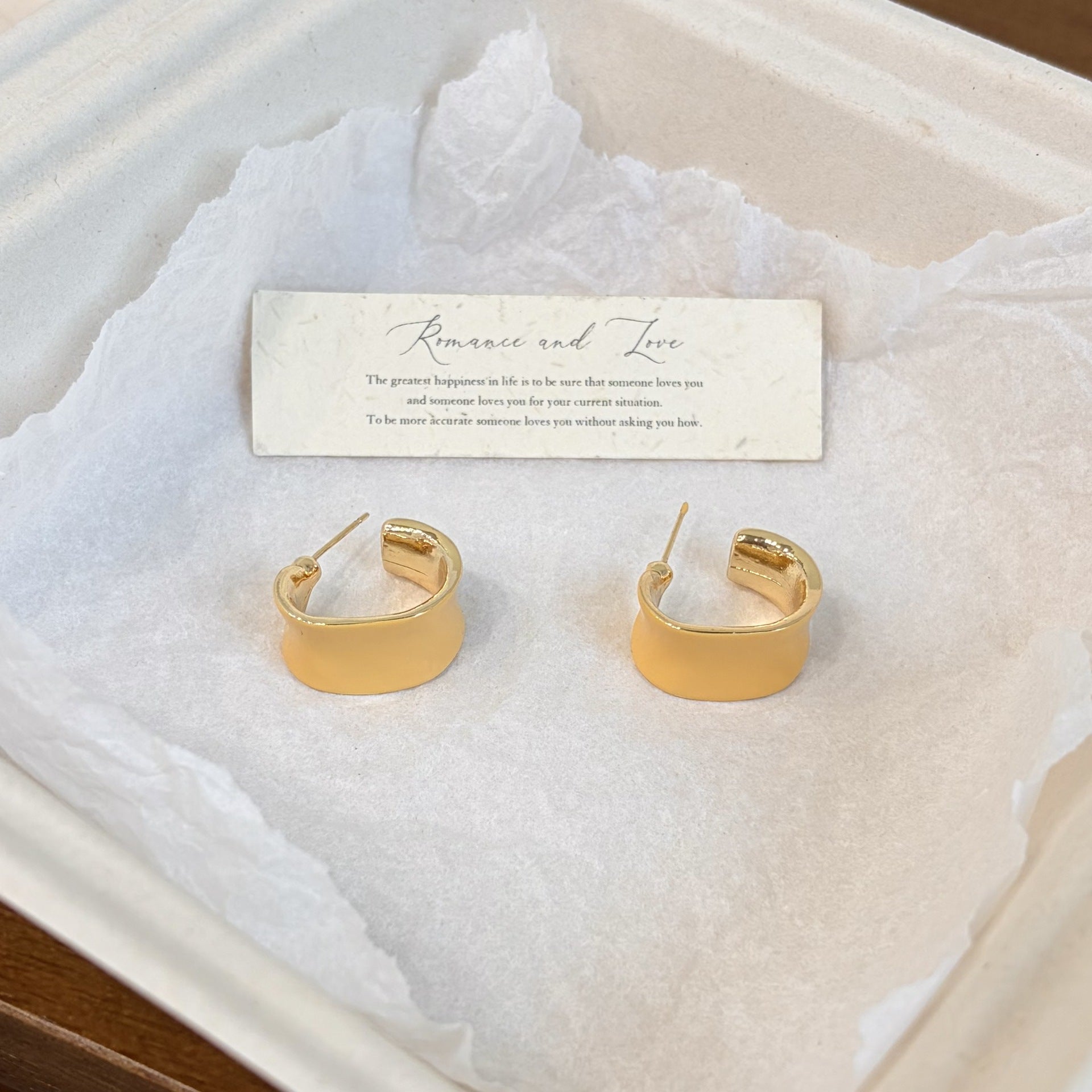 C Shape Stud Earrings For Women Featuring Enamel Craft In Multicolor With Copper Alloy Material