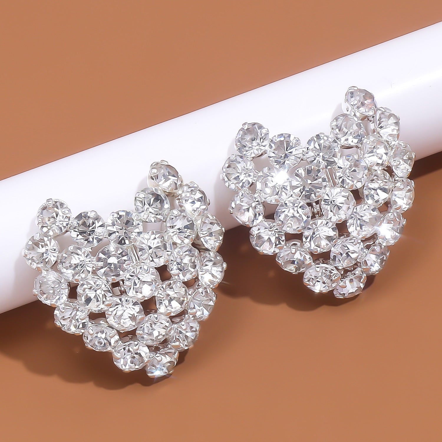 Luxurious Geometric Clip Earrings For Women In Silver Plated Alloy With Rhinestone Pave Inlay