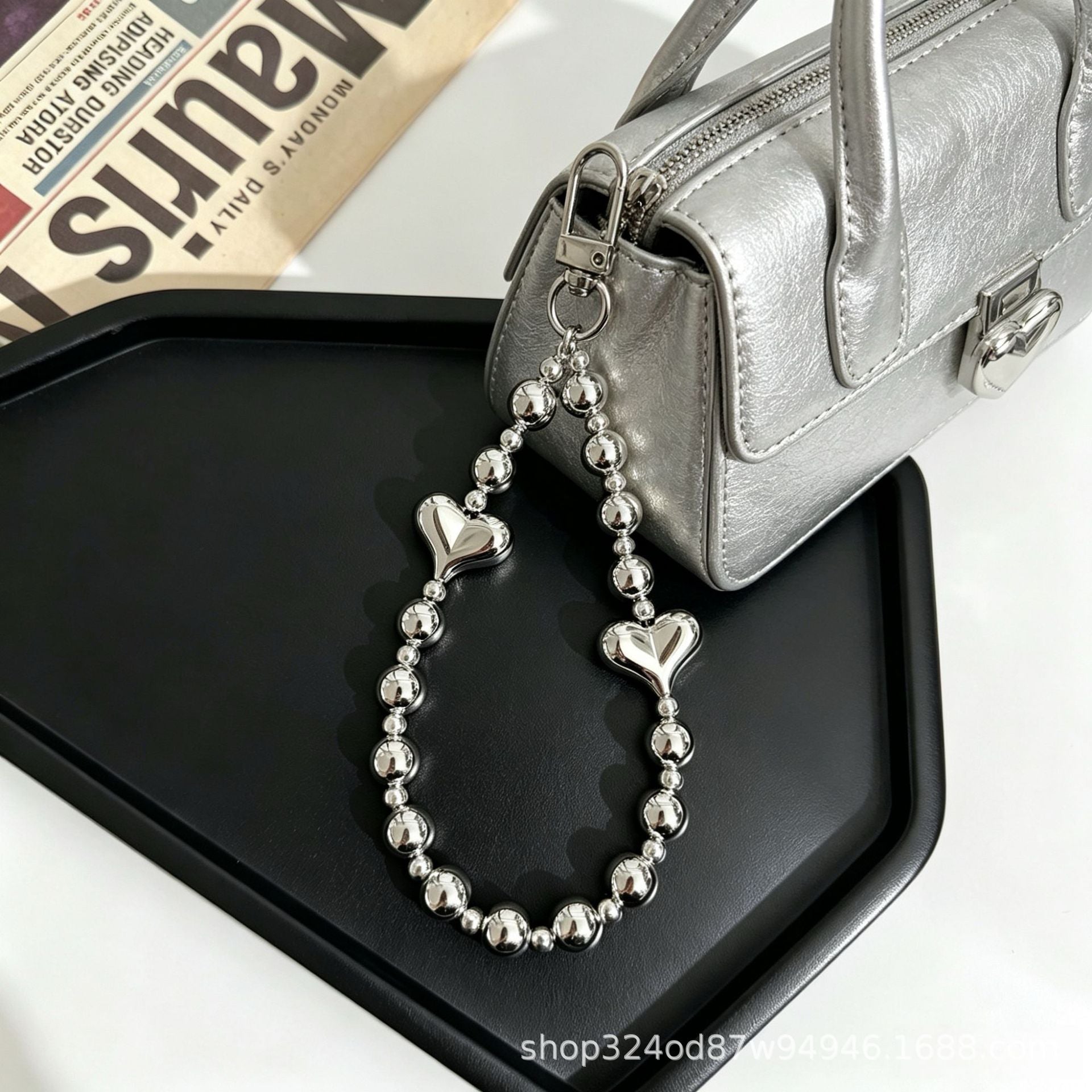 Heart Shape Electroplated Silver Key Chain With Acrylic Material In Sweet Style