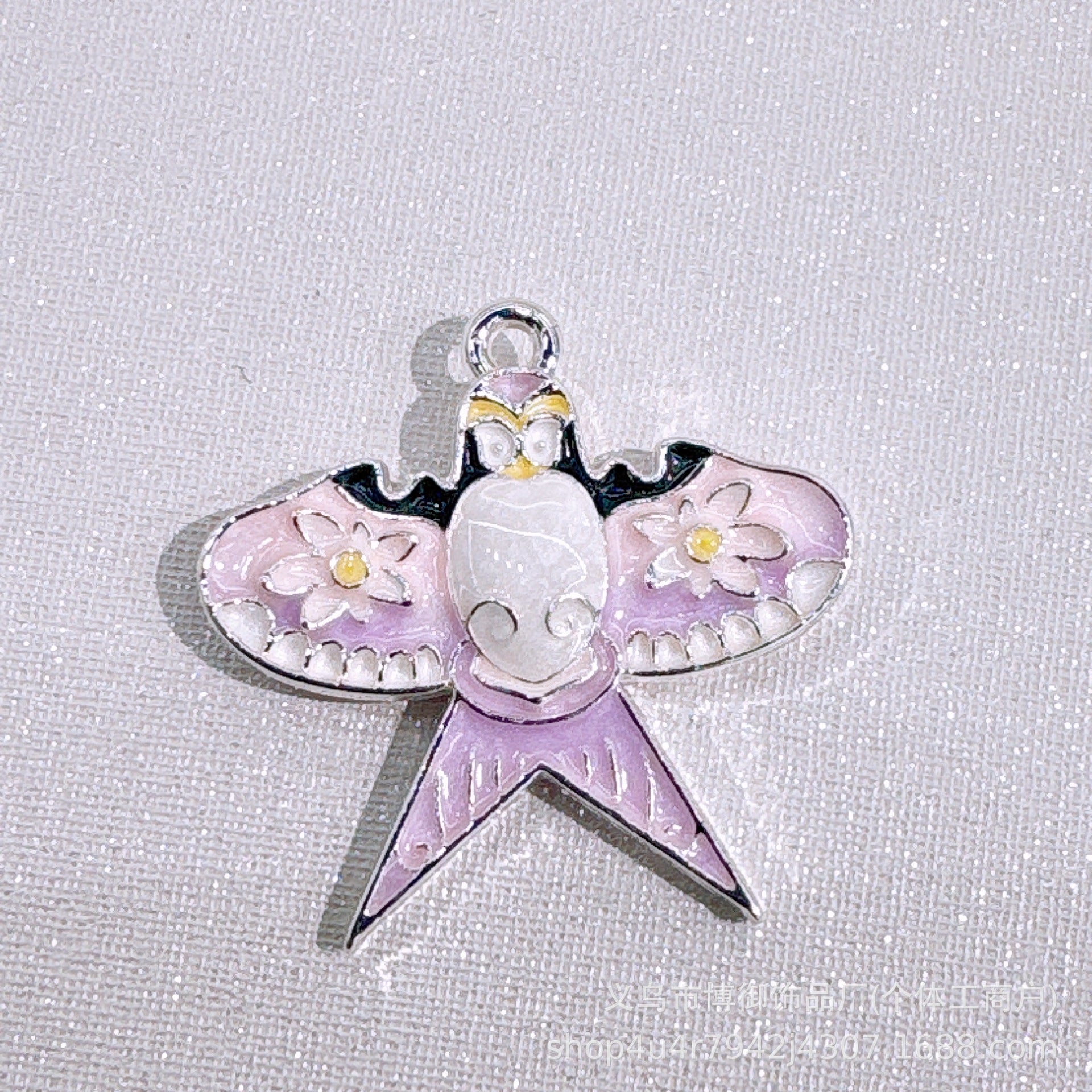 Bird Pendant Jewelry Accessory In Alloy Featuring Enamel Craftsmanship With Chinoiserie Style In Colour