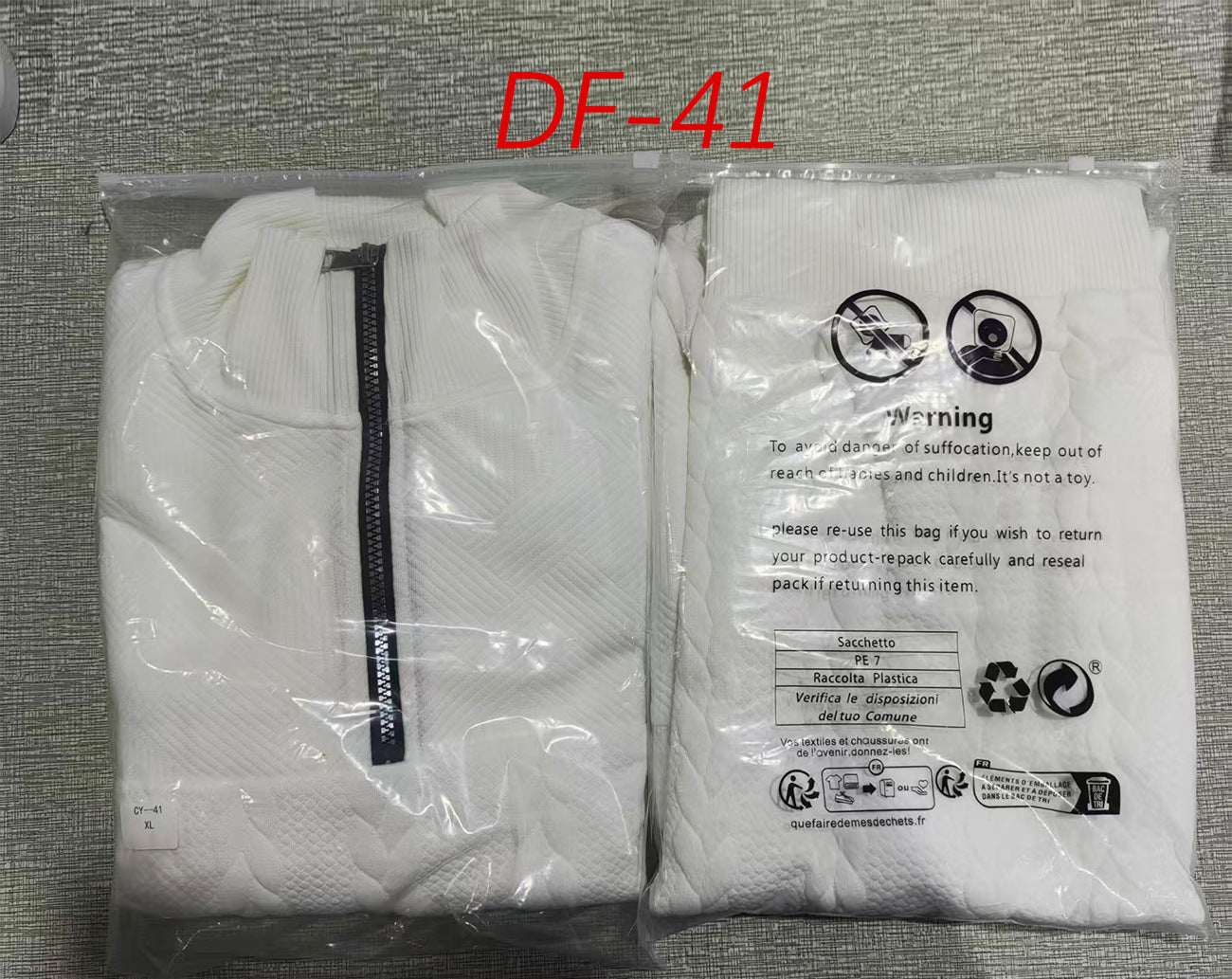 Men's Solid Color White Casual Hoodie With Long Sleeve In Polyester Fabric