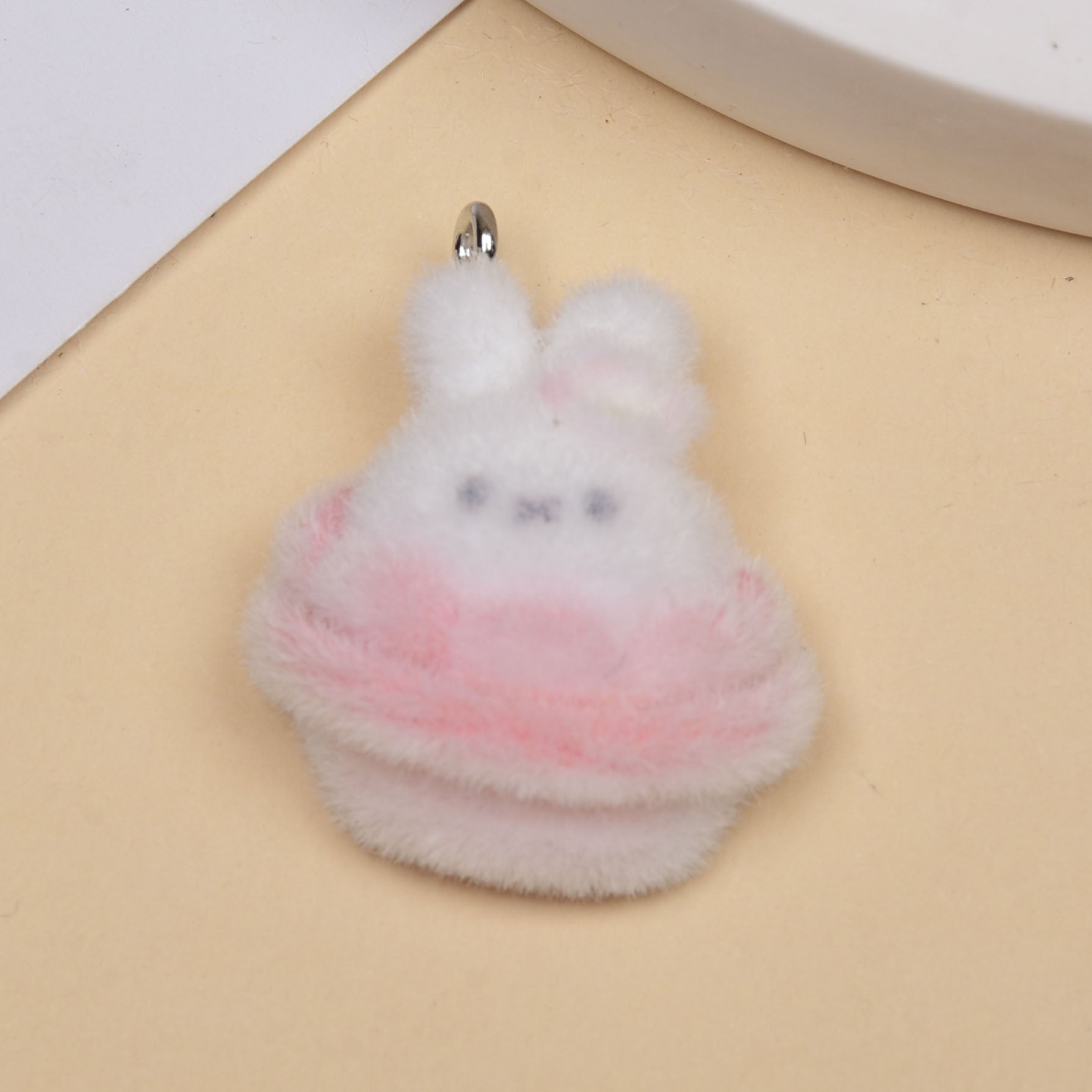 Cute Cake Pendant Featuring Flocking Craftsmanship, Jewelry Accessories In Colour