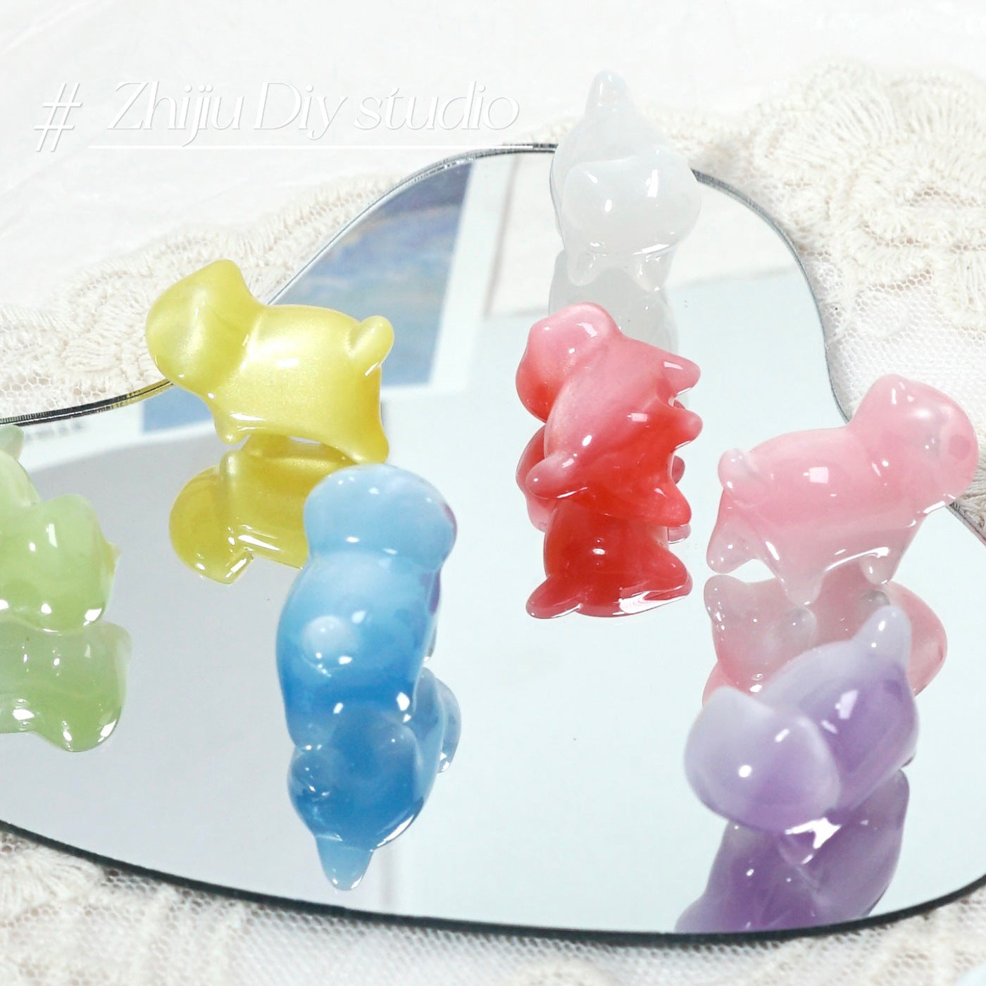 Cute Multicolor Cat Resin Beads For Jewelry Making Featuring Carving Craftsmanship