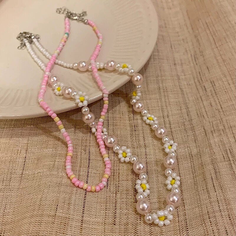 Daisy Double Layer Necklaces For Women With Beading Craft And Beaded Chain In Colour, Pastoral Style