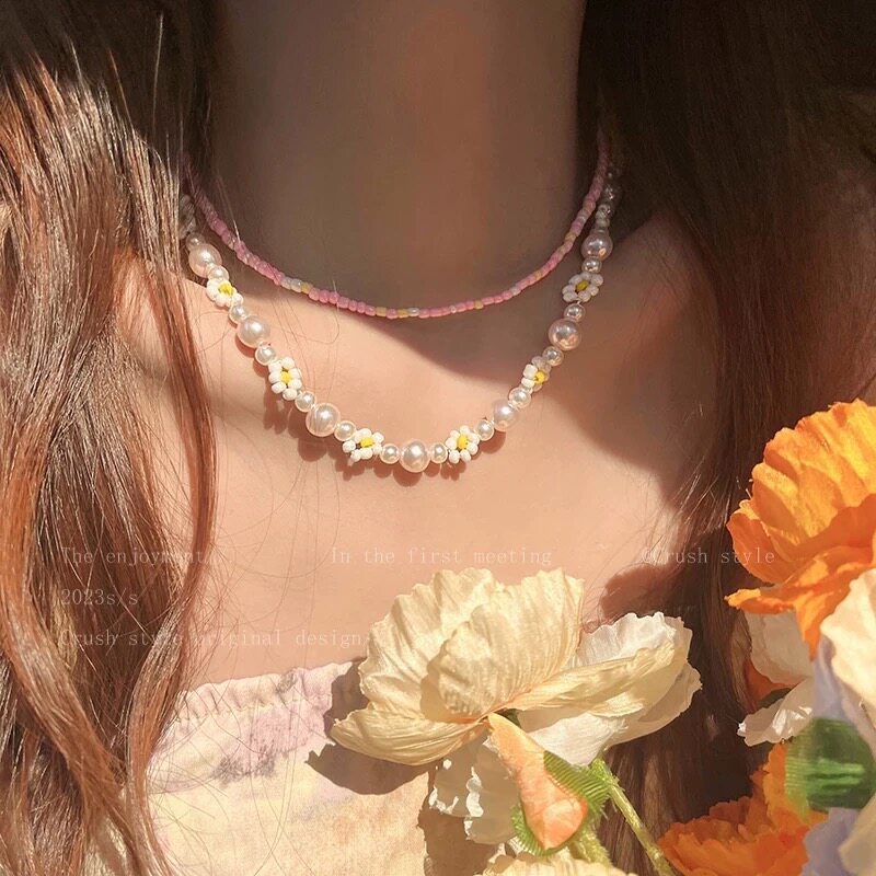 Daisy Double Layer Necklaces For Women With Beading Craft And Beaded Chain In Colour, Pastoral Style