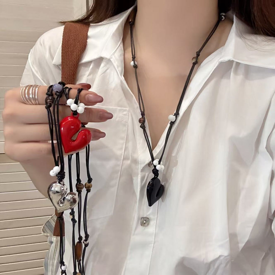 Heart Shape Beaded Pendant Necklace In Dyed Black Copper With Electroplated Finish For Women