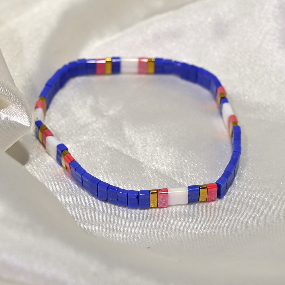 Ethnic Style Quadrilateral Beaded Bracelet For Women In Glass Color Featuring Glass Inlay Material