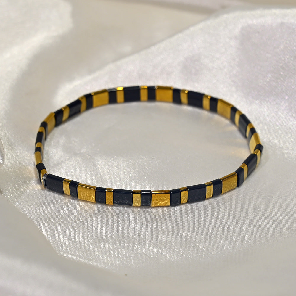 Ethnic Style Quadrilateral Beaded Bracelet For Women In Glass Color Featuring Glass Inlay Material