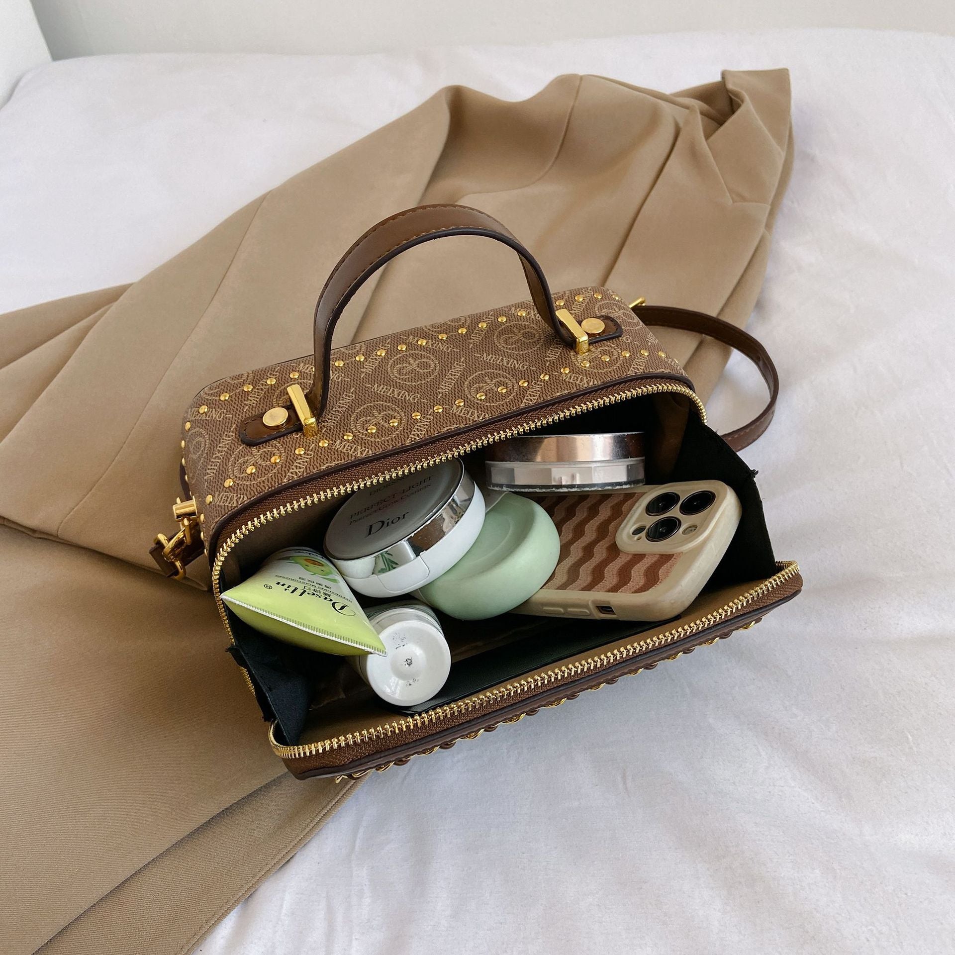 Color Block Square PU Leather Shoulder Bag For Women With Sewing Thread Detail And Single Shoulder Strap