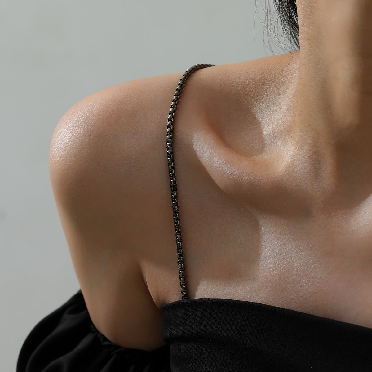 Handmade Marine Style Body Chain For Women In Solid Color Featuring White K Plated Copper Material, 1 Pair