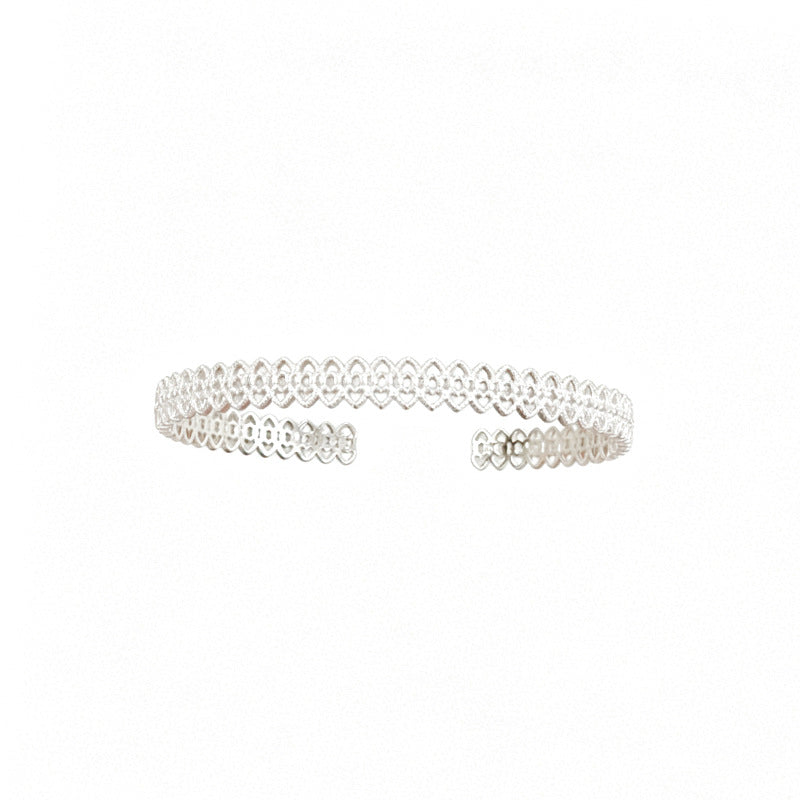 Lace Silver Plated Copper Bracelet For Women With Electroplated Gold Plating Process