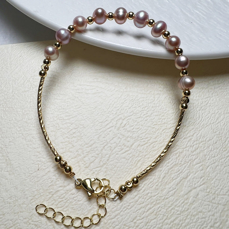 Freshwater Pearl Bracelet For Women With 5-6mm White Pearls Featuring Beading Craft