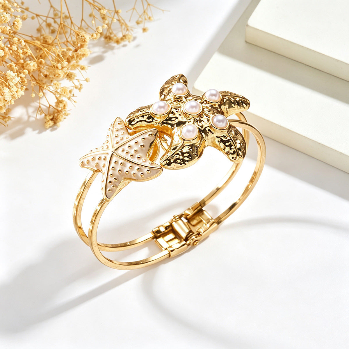 Exaggerated Starfish Enamel Bangle For Women In Gold Alloy With Imitation Pearl Inlay