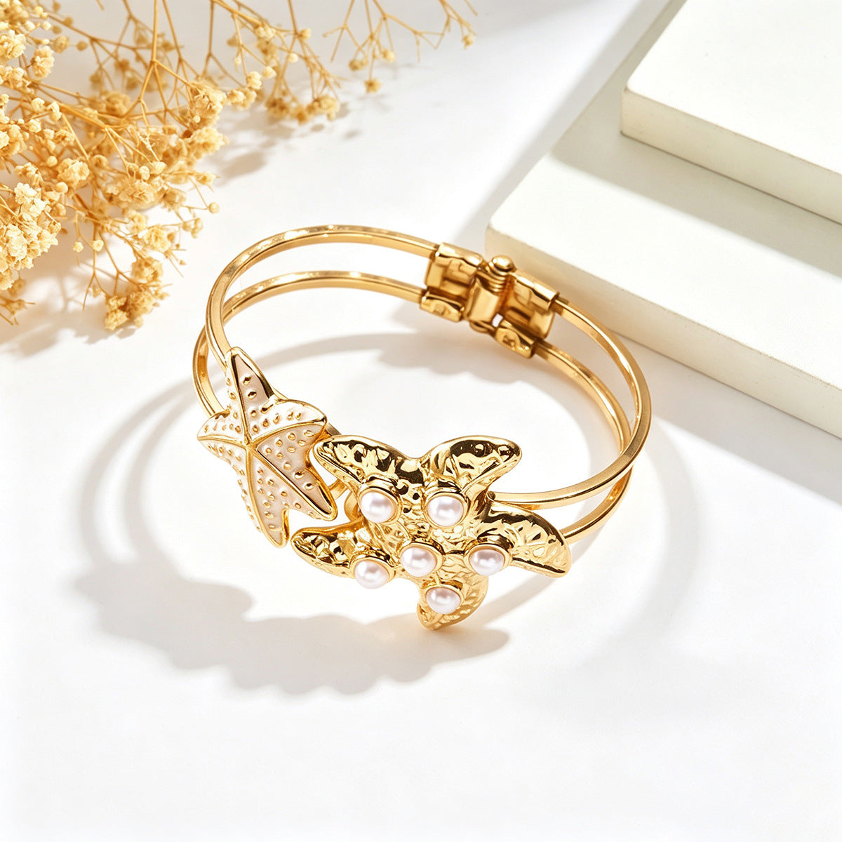 Exaggerated Starfish Enamel Bangle For Women In Gold Alloy With Imitation Pearl Inlay