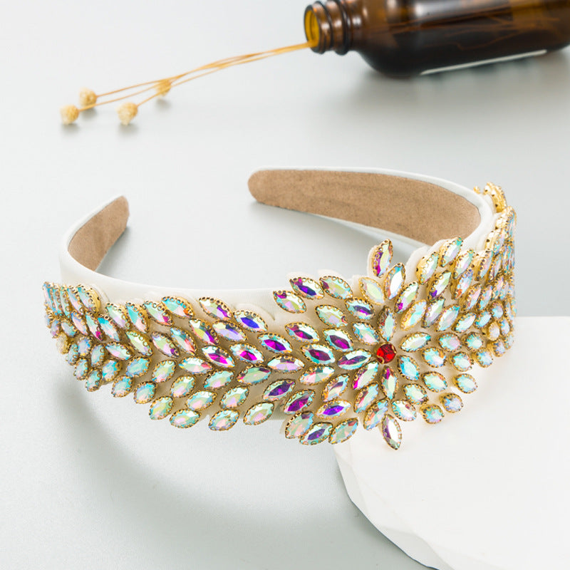Baroque Style Round Jewelry Headband For Women With Green Glass Inlay