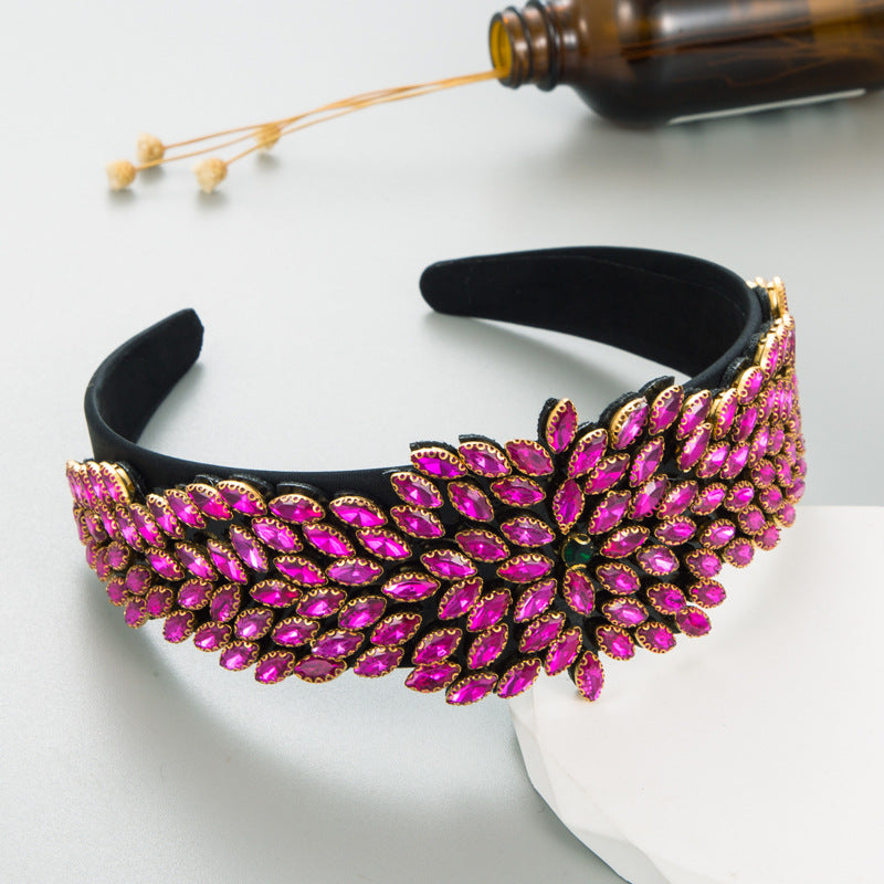 Baroque Style Round Jewelry Headband For Women With Green Glass Inlay