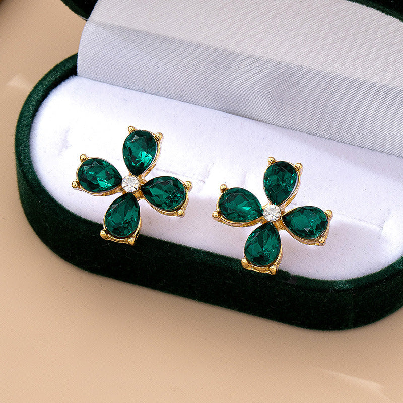 Elegant Three-dimensional Flower Stud Earrings For Women With Alloy Design And 304 Stainless Steel Ear Pins