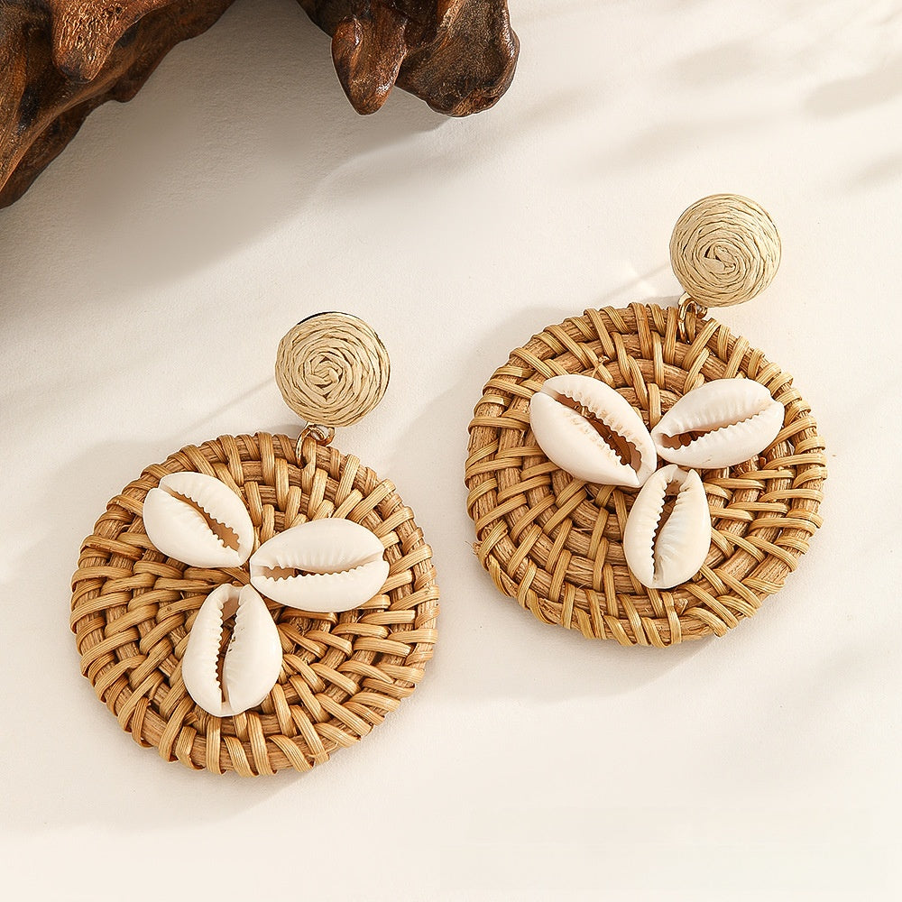 Handmade Bohemian Raffia Shell Earrings In Coffer Color For Women, Featuring Natural Shell Inlay
