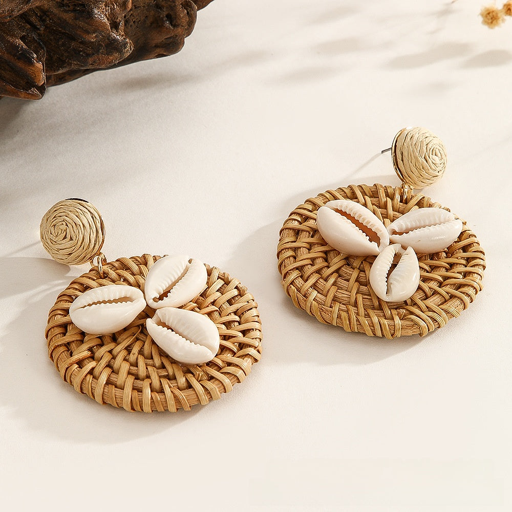 Handmade Bohemian Raffia Shell Earrings In Coffer Color For Women, Featuring Natural Shell Inlay