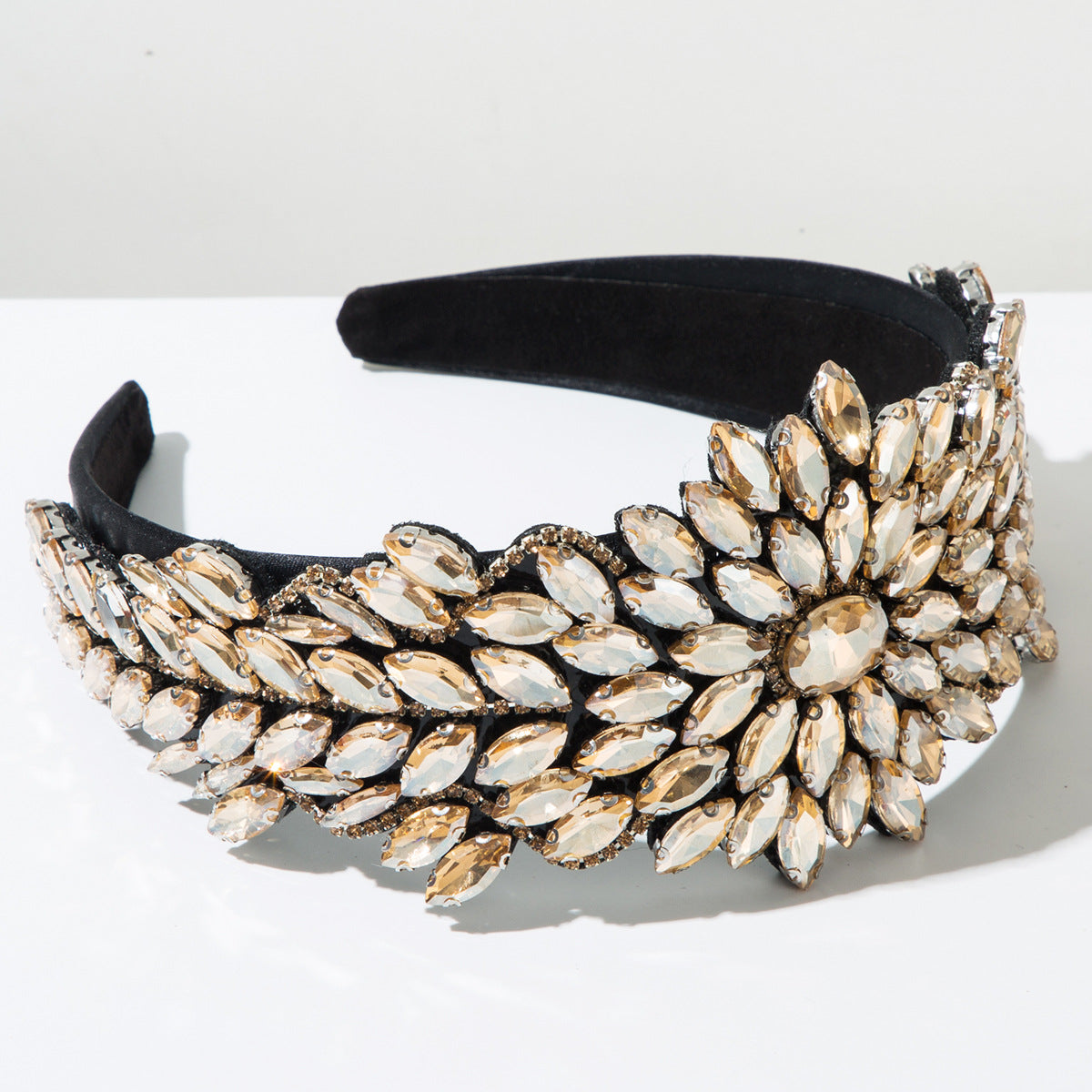 Round Baroque Style Jewelry Headband For Women In Dyed Black Featuring Glass And Rhinestones