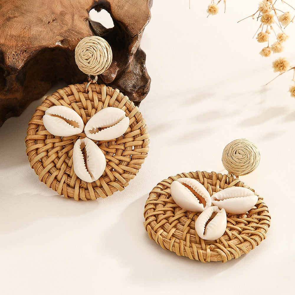 Handmade Bohemian Raffia Shell Earrings In Coffer Color For Women, Featuring Natural Shell Inlay