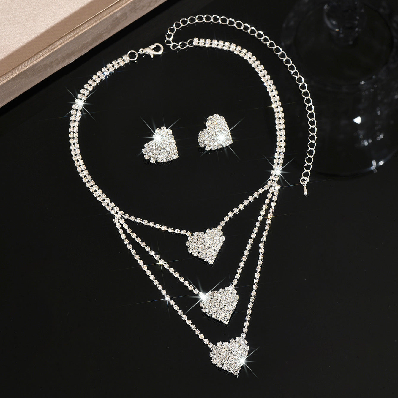 Heart Shape Jewelry Set For Women In Gold Copper With Rhinestone Inlay, 2 Pieces Set