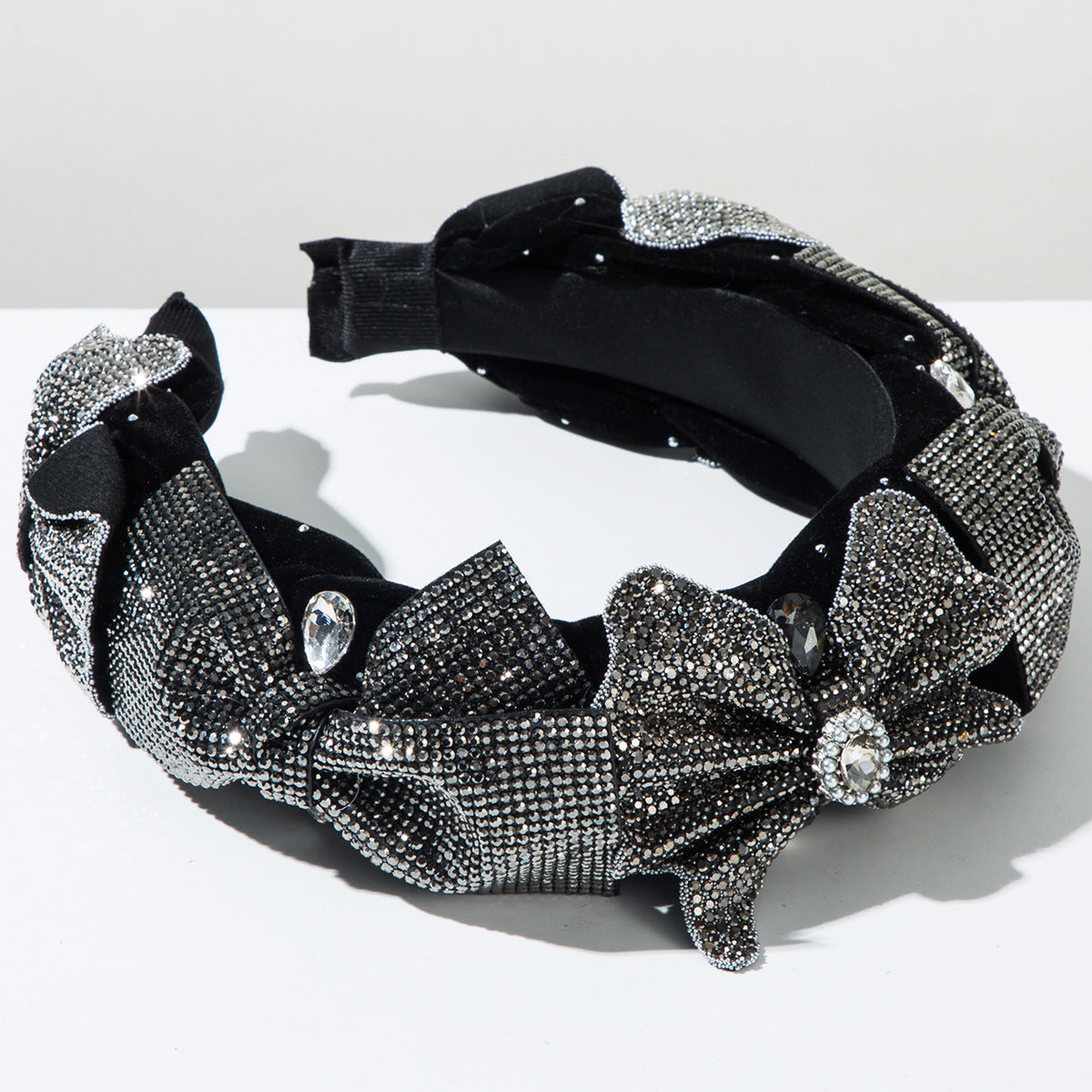 New Style Bow Tie Jewelry Headband For Women In White Alloy With Rhinestones