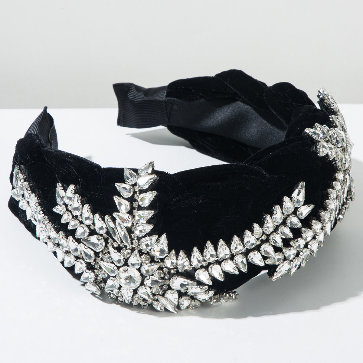 Baroque Style Twist Jewelry Headband For Women In Dyed Black Alloy With Rhinestones