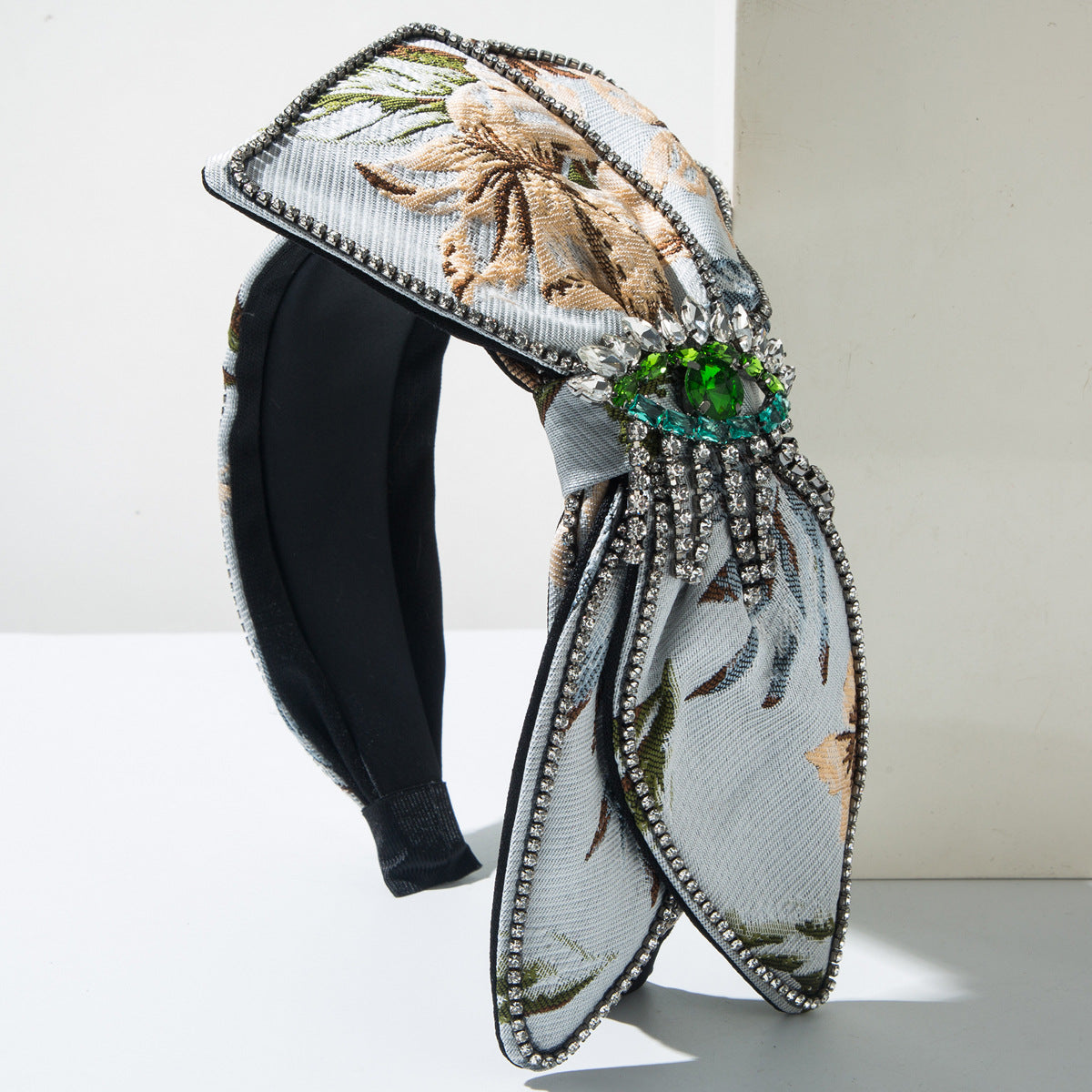 New Style Jewelry Headband For Women Featuring Rhinestones In Dyed Black