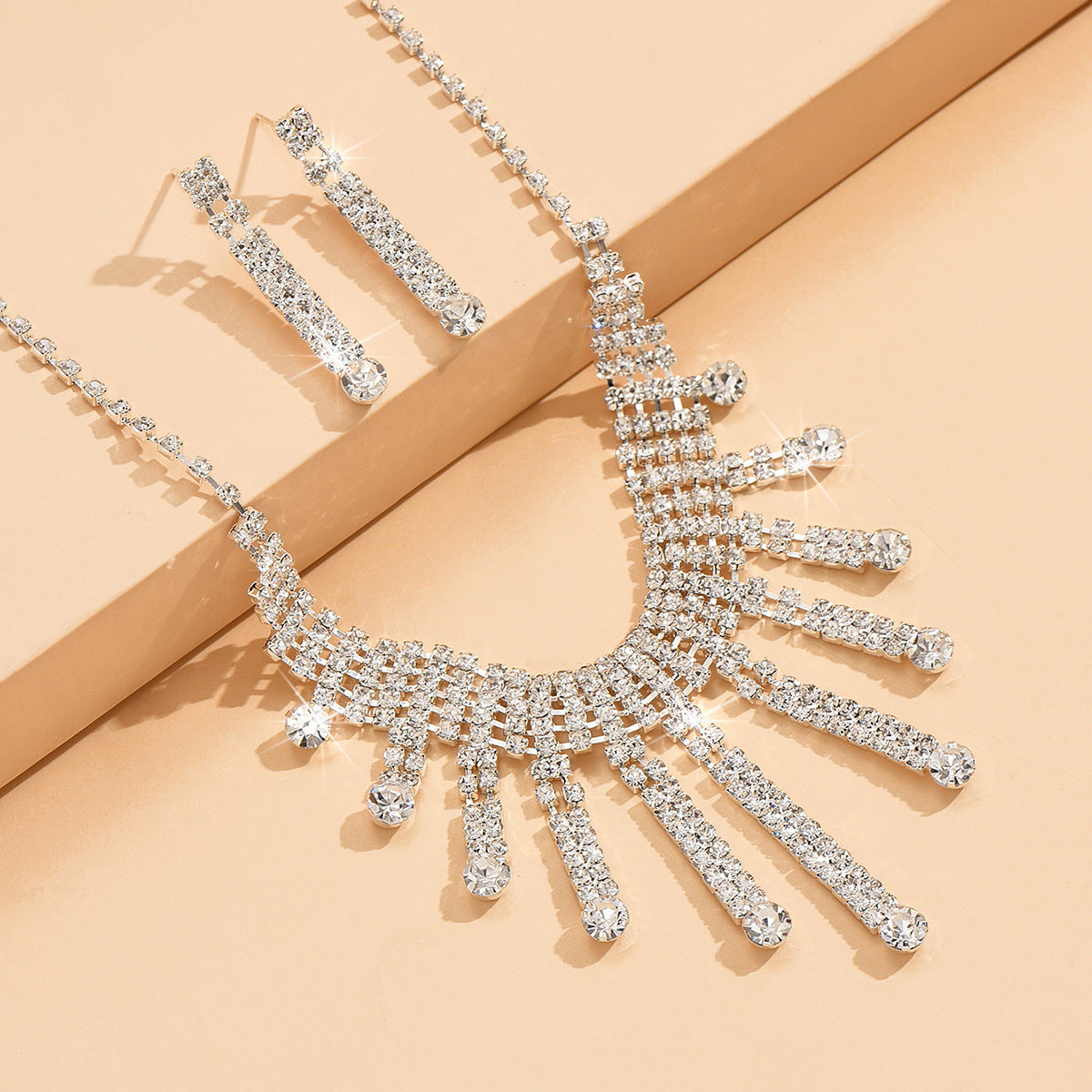 Geometric Tassel Jewelry Set For Women In Electroplated Copper With Rhinestone Inlay