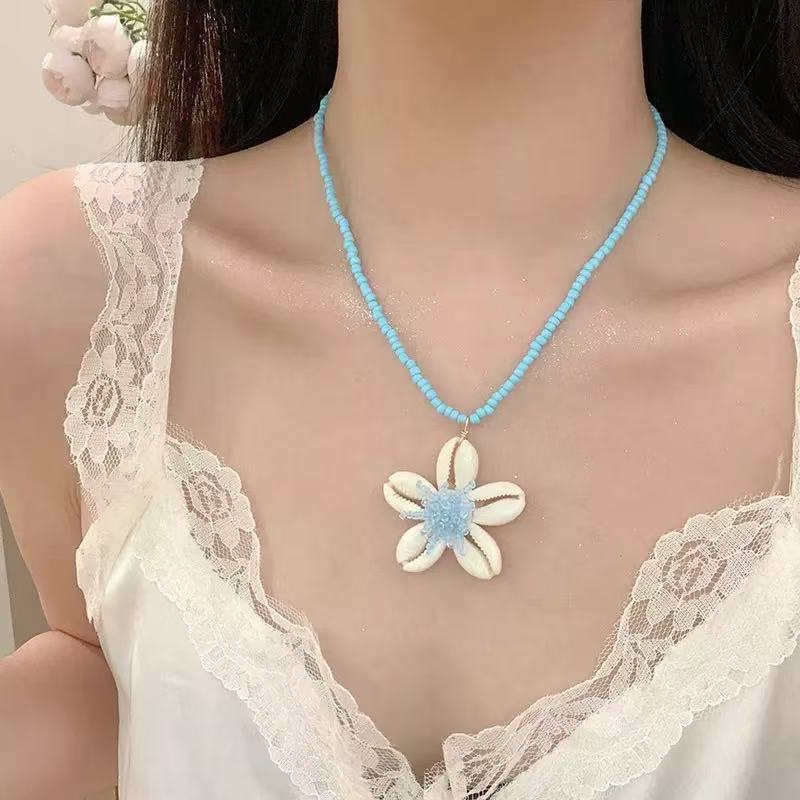 Marine Style Flowers Beaded Chain Necklace With Alloy Pendant For Women