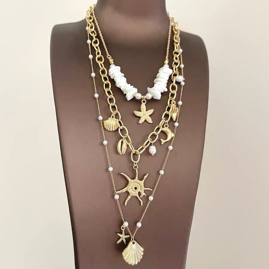 Bohemian Gold Layered Necklace For Women With Alloy Pendant Featuring Shell Inlay
