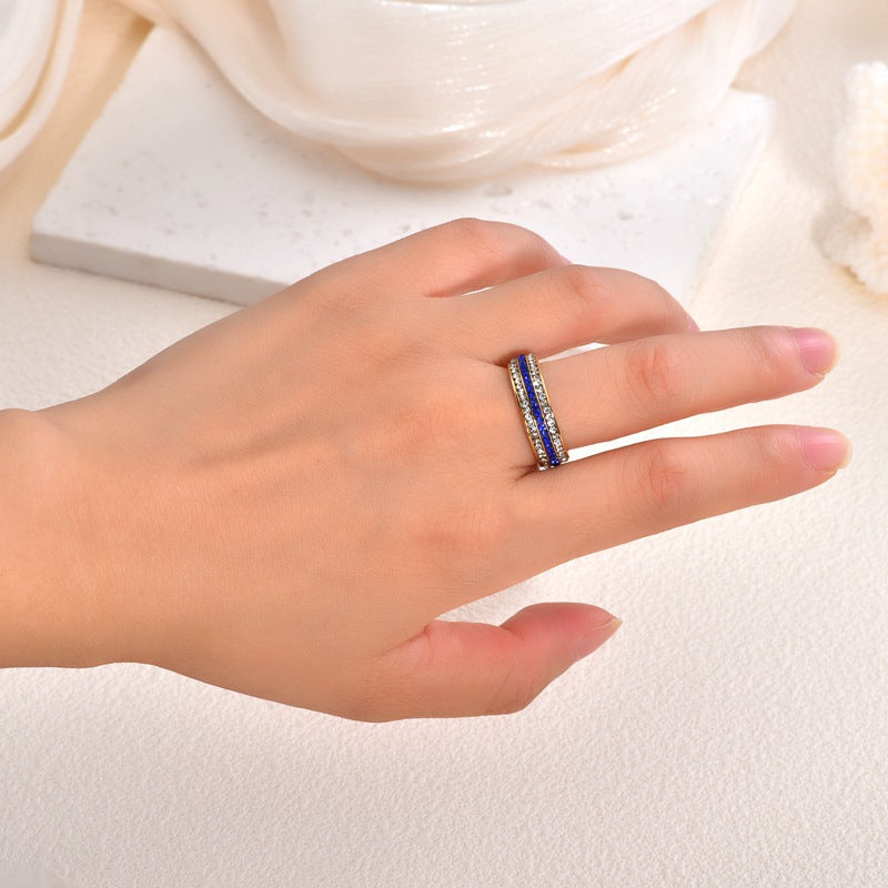 Luxurious Round Couple Rings In Silver Titanium Steel With Rhinestones Featuring Electroplated Finish