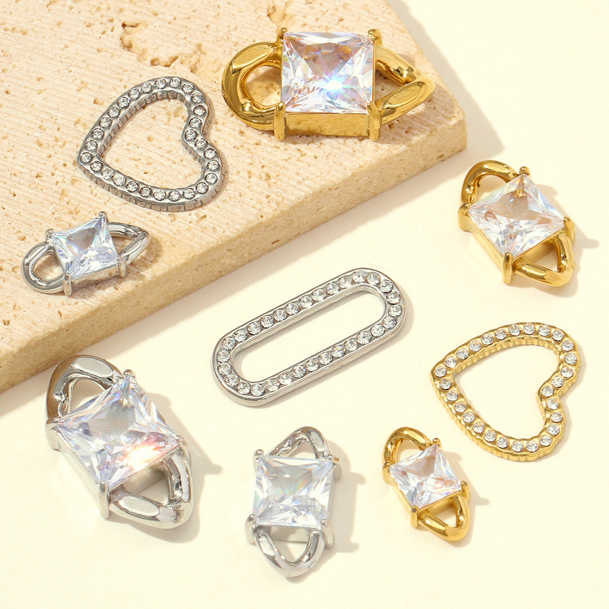 Heart Shape Pendant 3 PCS Set In 304 Stainless Steel With 18K Gold Plated PVD Coating 0.03-0.05µm Thickness