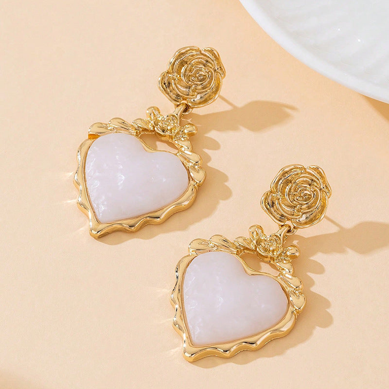 Elegant Heart Shape Stud Earrings For Women Featuring Electroplated Alloy With 304 Stainless Steel Posts