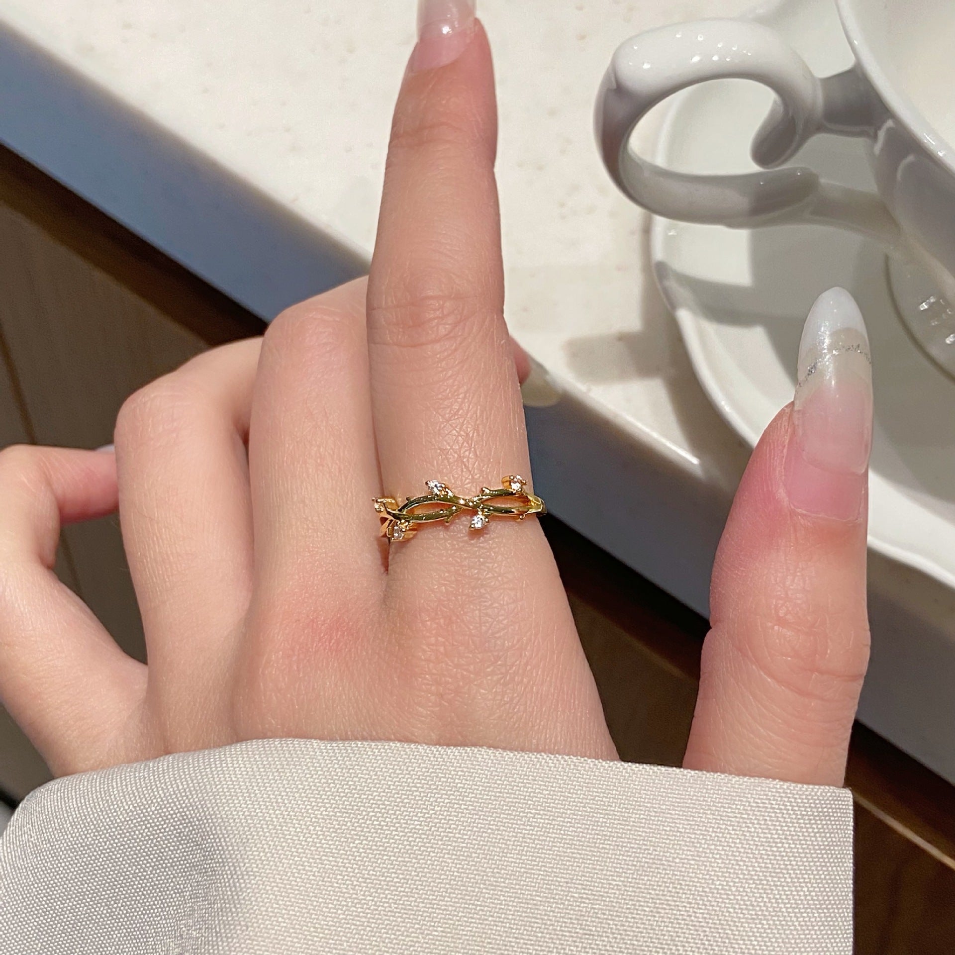 New Style Open Leaf Ring For Women In Electroplated Copper With Zircon Inlay