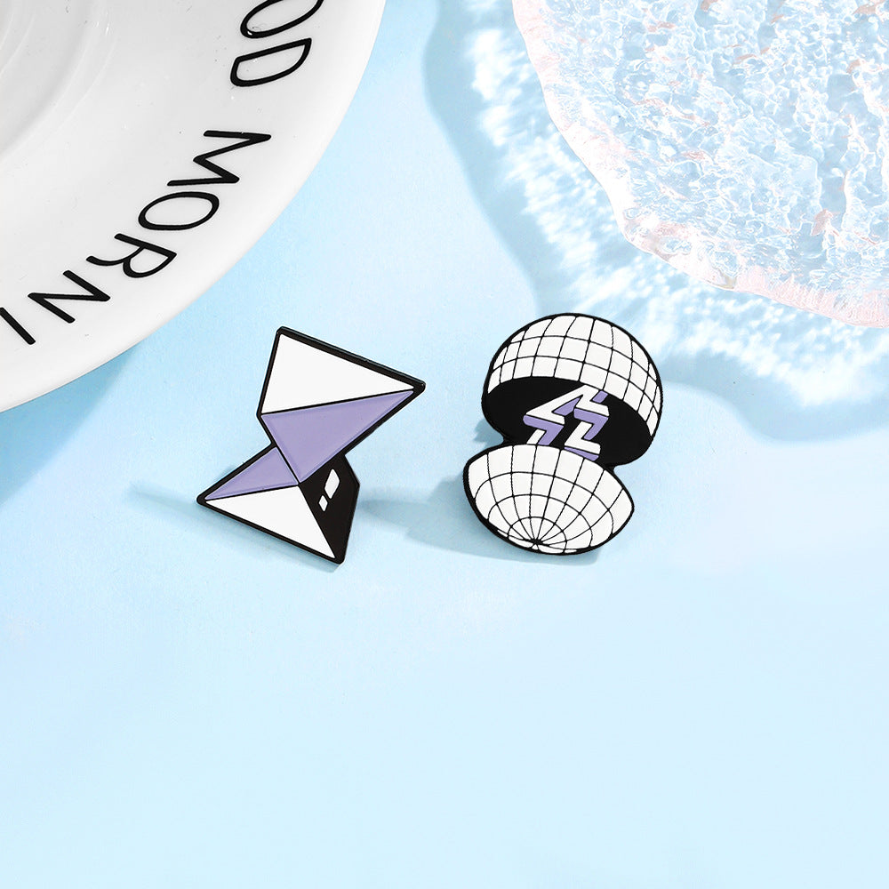 Geometric Alloy Pin With Stoving Varnish Finish