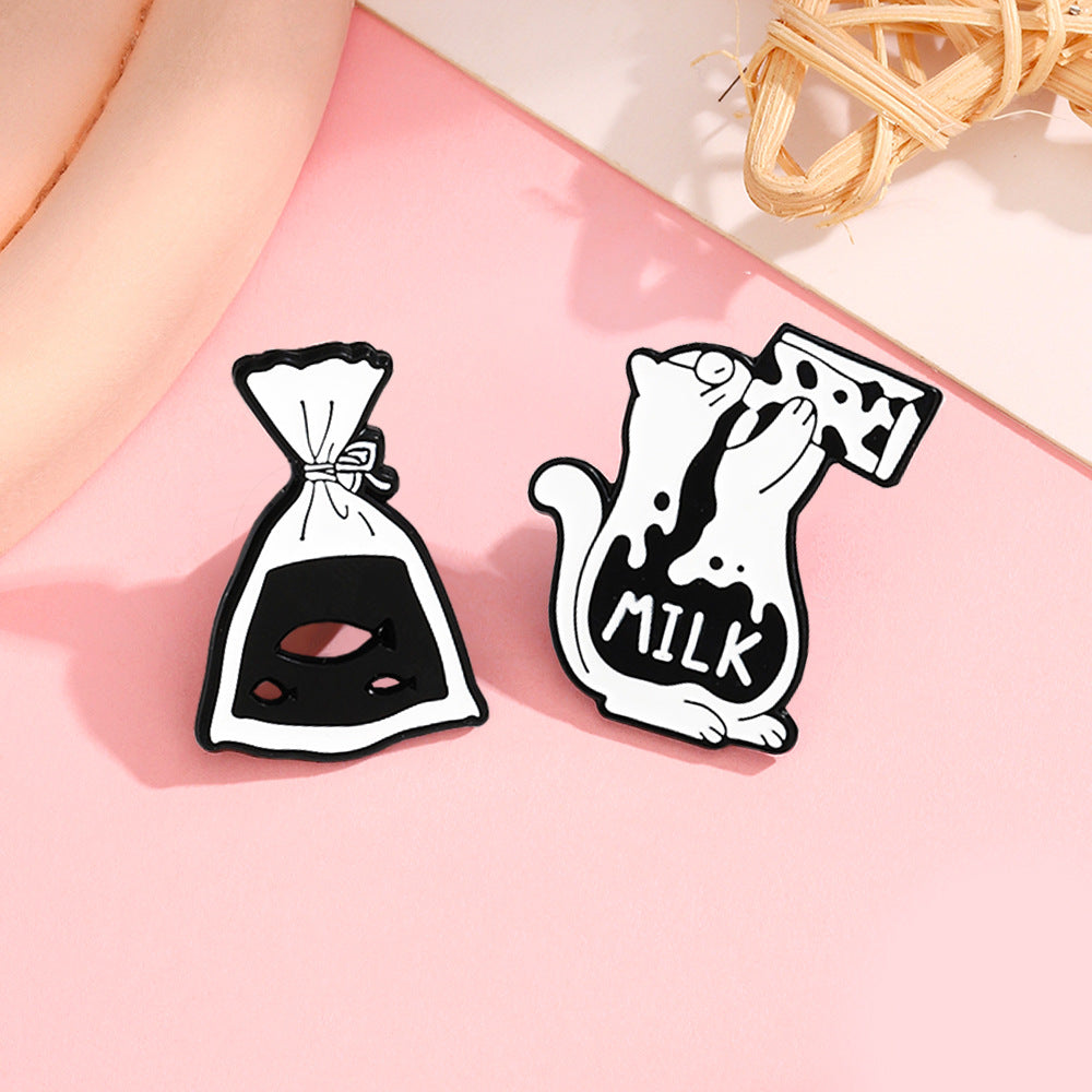 Cat Pin Made Of Alloy Featuring Stoving Varnish Finish