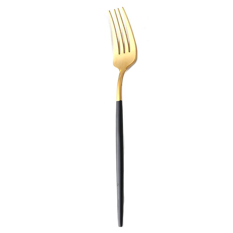 Elegant Tableware Set Featuring Western Cutlery With Knife, Fork, And Spoon For Dining