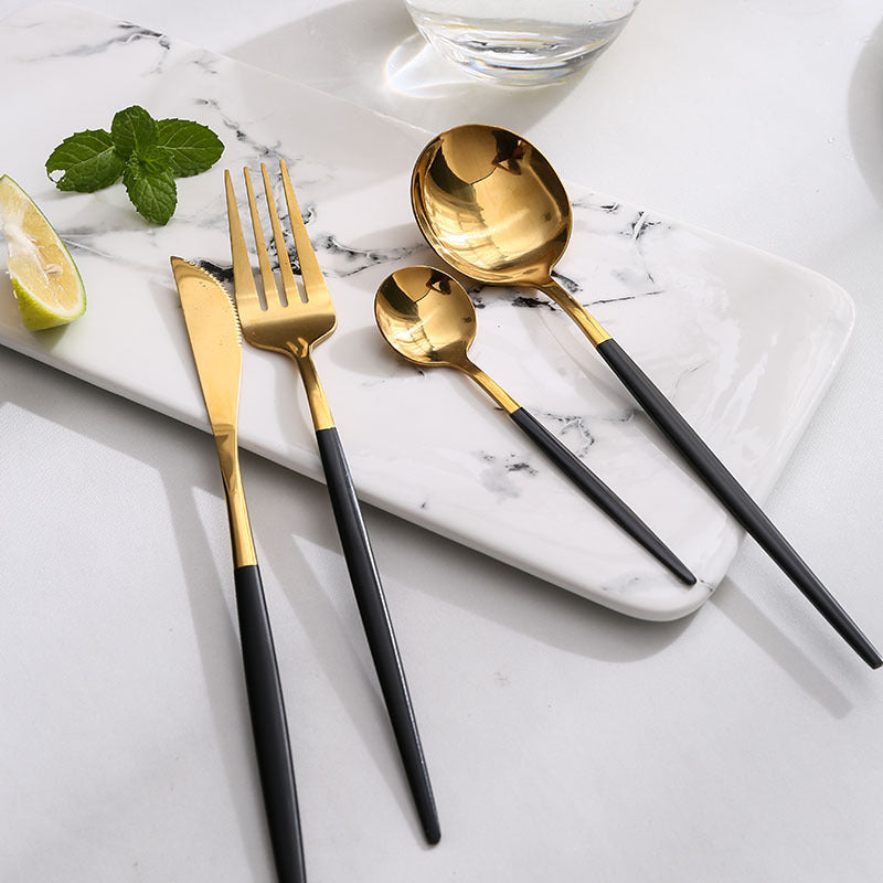 Elegant Tableware Set Featuring Western Cutlery With Knife, Fork, And Spoon For Dining
