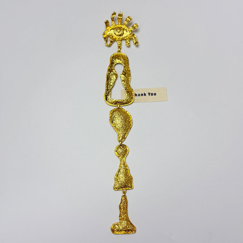 Gold Zinc Alloy Pin Featuring Electroplated Craftsmanship