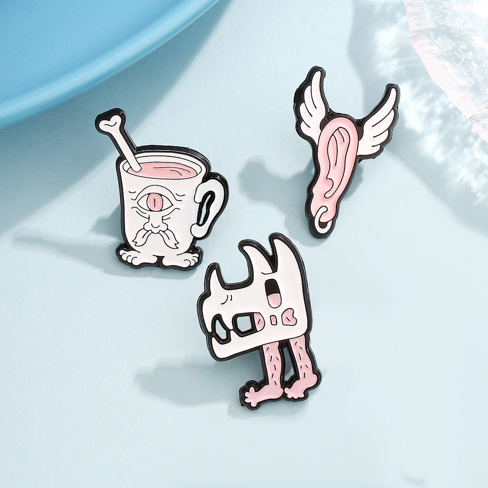 Bear Pin Made Of Alloy Featuring Stoving Varnish Craftsmanship