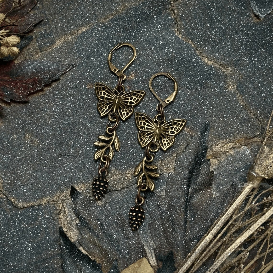 Bohemian Butterfly Dangling Earrings For Women In Bronze Zinc Alloy