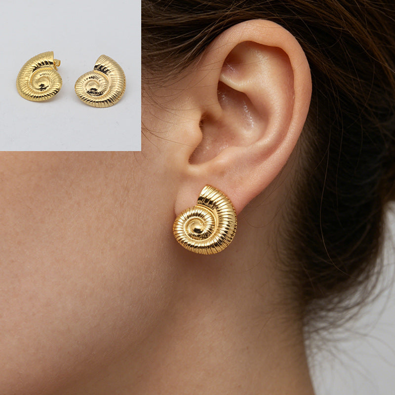 Heart Shape Stud Earrings With Folds In 304 Stainless Steel, Retro Style For Women