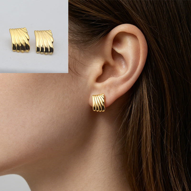 Heart Shape Stud Earrings With Folds In 304 Stainless Steel, Retro Style For Women