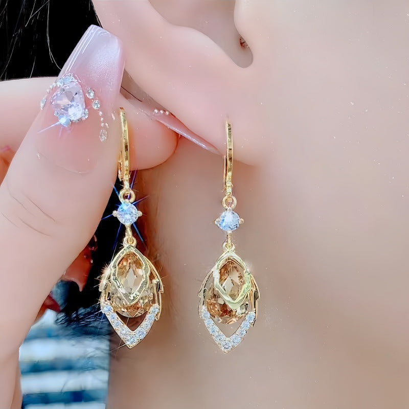 Leaves Drop Earrings For Women In Retro Style With 925 Sterling Silver Studs And Electroplated Zinc Alloy