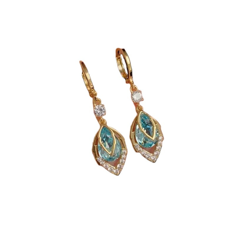 Leaves Drop Earrings For Women In Retro Style With 925 Sterling Silver Studs And Electroplated Zinc Alloy